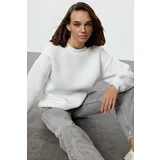 Trendyol Ecru Oversize/Relaxed Cut Basic Crew Neck Thick/Polar inside Knitted Sweatshirt