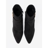 Shelvt Elegant black boots with a jewelry accent | Shoptok.si