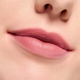 Essence Blur Soufflé mat tekoča šminka odtenek 09 Ghost Typing 3.6 ml | Shoptok.si