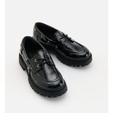 Reserved Lakirane mokasinke - crno | shoptok.hr