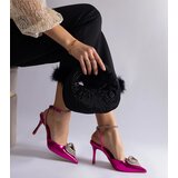 Gemre Pink slingback stilettos embellished with rhinestones Isoda | ePonuda.com
