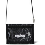 Ergobag Denarnica – Black z odsevnimi elementi | Shoptok.si