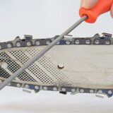 Conmetall turpija za lanac motorne testere COX965955 - 5,5 mm x 200 mm | ePonuda.com