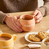 Salt&Pepper Rožnata skodelica iz kamenine 420 ml Muggies – | Shoptok.si