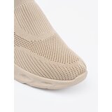 Shelvt Lightweight slip-on sneakers beige | Shoptok.si