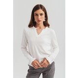 Legendww elegantni dzemper bele boje sa v izrezom | ePonuda.com