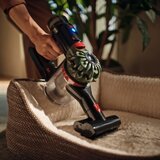 Dyson V8 Cyclone bežicni usisavac crno/zeleni, 226587-01 | shoptok.hr
