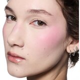 MAC Cosmetics Skinfinish Colourstruck rumenilo nijansa Snob 4.5 g | shoptok.hr