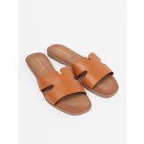 Shelvt Caramel women's faux leather flip-flops | Shoptok.si