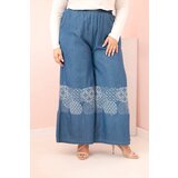Kesi Włoski Plus Size women's trousers with wide legs and ethnic embroidery denim | ePonuda.com