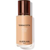 Guerlain Terracotta Le Teint Glow tekoči puder z učinkom osvetljevanja za naraven videz odtenek 3W Warm 35 ml | Shoptok.si