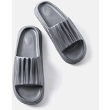  Henrichon men's grey flip-flops | ePonuda.com
