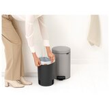 Brabantia Svetlo siv jeklen koš za smeti s pedalom 12 l NewIcon – | Shoptok.si