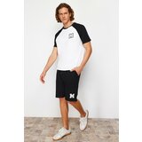 Trendyol Black and White Embroidered Raglan Sleeve Knitted Pajama Set with Shorts cene