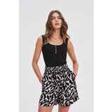 Marisse Black Ribbed Button-Up Top Cene