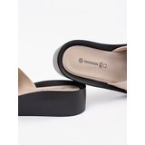 GOODIN Beige women's flip-flops with a chain | Shoptok.si