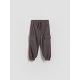 Reserved Jogger hlače s cargo džepovima - tamnoljubičasto | shoptok.hr