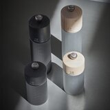 Peugeot mlinček za poper Line Dark 18cm, aluminij, les | Shoptok.si