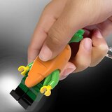 Lego LGL-KE239H Minifigure™ Maskota Korenček obesek z lučko | Shoptok.si