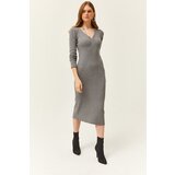 Olalook Women's Smoky V Neck Zippered Thick Ribbed Midi Dress | shoptok.hr