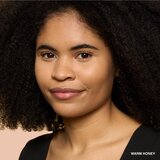 Bobbi Brown Weightless Skin Foundation SPF 15 dolgoobstojen tekoči puder z vlažilnim učinkom odtenek Warm Honey 30 ml | Shoptok.si