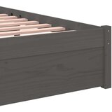  Posteljni okvir siv iz trdnega lesa 75x190 cm 2FT6, (20643607) | Shoptok.si