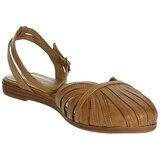 Frau Balerinke 03P3 Kostanjeva | Shoptok.si