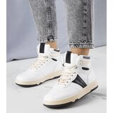 D/CEO White trainers Justar Cene