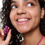 Essence HEART CORE tonirani balzam za ustnice s sijajem odtenek 03 Berry-Berry Cute 3 g | Shoptok.si