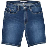 Calvin Klein Jeans Kratke hlače & Bermuda REGULAR SHORT ESS BLUE Modra
