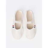 Shelvt Lightweight white shoes with elastic belt | Shoptok.si