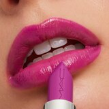 MAC Cosmetics MACximal Sleek Satin Lipstick kremasta vlažilna šminka odtenek Violet Vapor 3,5 g | Shoptok.si