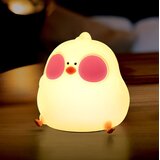 Forever CHICKEN nočna LED svetilka, ambientalna, brezžična, 3 načini svetenja, RGB način, časovnik, polnilna baterija, silikon, USB Type-C, (21591853) | Shoptok.si