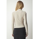  Women's Cream Shirring Detail Standing Collar Sandy Blouse | ePonuda.com