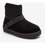 Big Star Black insulated snow boots on the platform