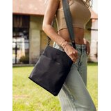 Vuch Crossbody torba Smokie Resistant Black, 29 x 25,5 cm Slike