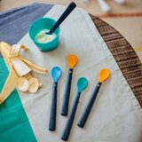 Tommee Tippee žlica z mehko konico - 4m+ | Shoptok.si
