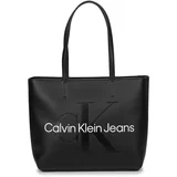 Calvin Klein Jeans CKJ SCULPTED NEW SHOPPER 29 Crna