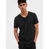 GAP V-neck T-shirt - Men's | ePonuda.com