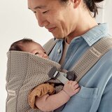 Baby Bjorn kenguru Mini - Greige | Shoptok.si