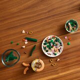 Lego Botanical Collection 10343 Mini orhideja, (21682054) | Shoptok.si