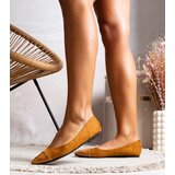 Gemre Camel ballet flats with a patent pointed toe Thibault | shoptok.hr