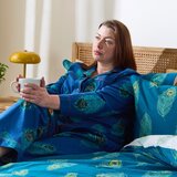 Their Nibs Bela/zelenomodra bombažna podaljšana posteljnina za zakonsko posteljo 230x220 cm Peacock Feather – | Shoptok.si