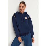 Trendyol Navy Blue Thick Fleece Inside With Appliqués Regular/Regular Fit Hooded Knitted Sweatshirt Cene