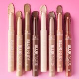 Essence Blur Nude senka za oči u stiku 02 Soft Macchiato | Eponuda.com