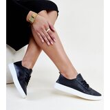Gemre Black Lace-Up Sneakers Manoek | Shoptok.si