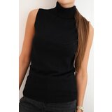 Kesi Włoski Women's sleeveless viscose blouse with a turtleneck black | Shoptok.si