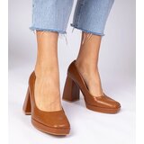 D/CEO marka niezdefiniowana Brown square-toe pumps on a massive heel Irenois | ePonuda.com