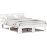 Bijeli okvir kreveta s uzglavljem 140x200 cm od čvrstog drveta bor | shoptok.hr