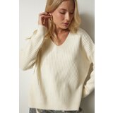  Women's Ecru V-Neck Textured Knitwear Sweater Cijene